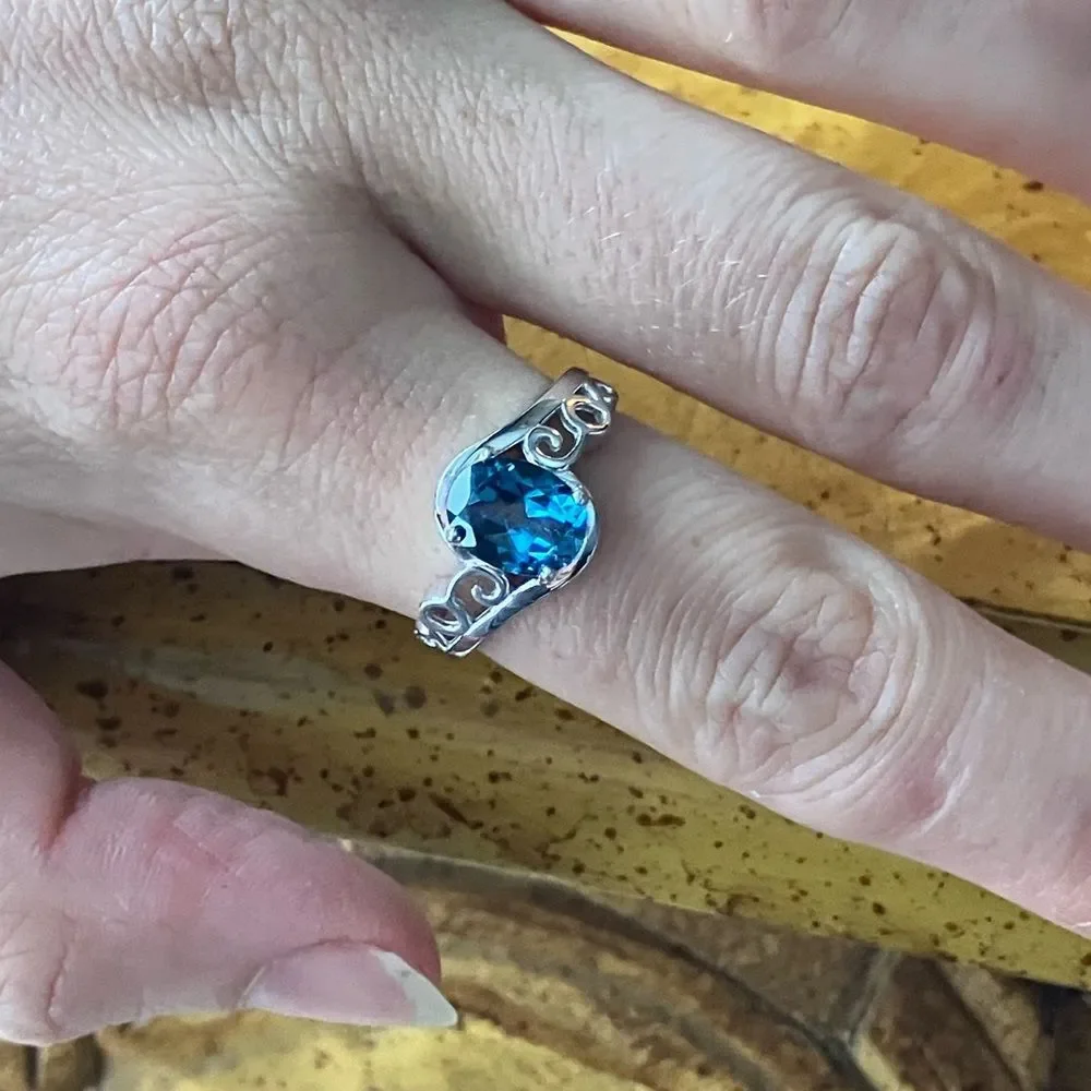 Natural London Blue Topaz Sterling Silver Ring Size 8